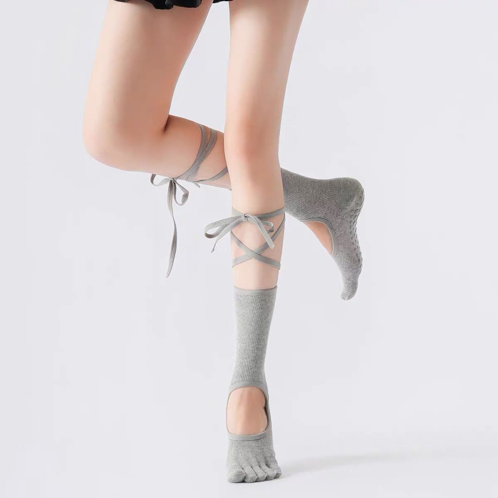 Lace-up Ballet Yoga Socks Wome - đánh giá và giá Pilates & Yoga Vida
